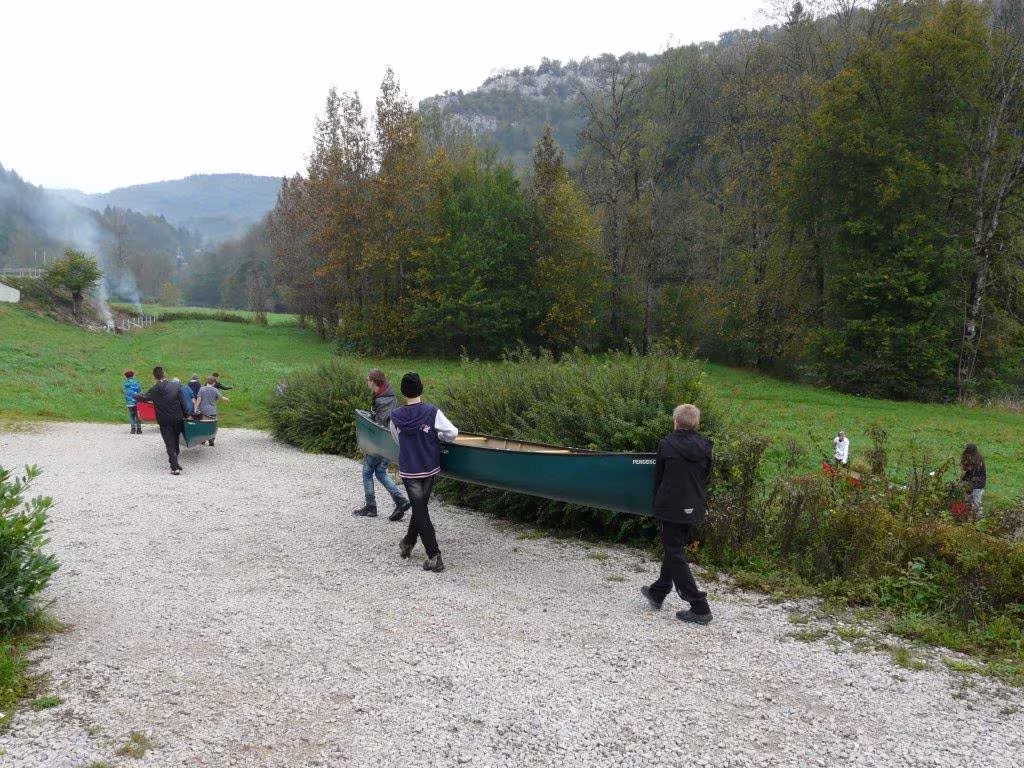 Fahrt der 7. und 8. Klasse an den Doubs