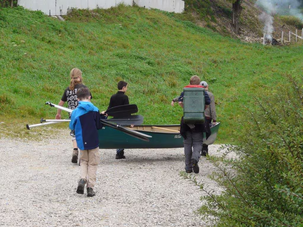 Fahrt der 7. und 8. Klasse an den Doubs
