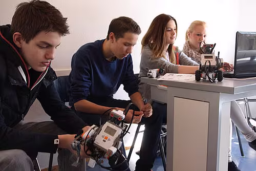 Roboterbau im NWT Unterricht