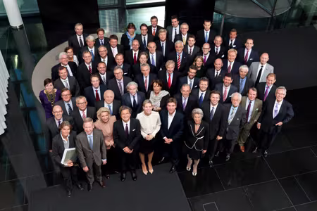 Aus bester Familie Aus bester Familie