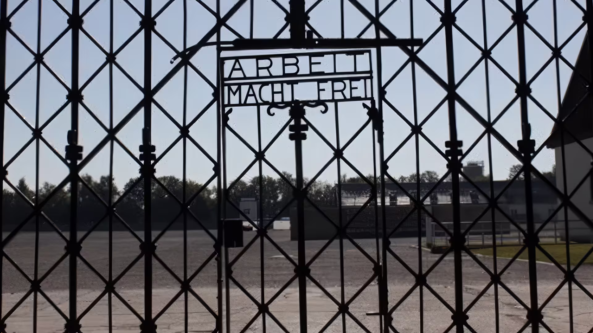Exkursion zur Gedenkstätte des Konzentrationslagers in Dachau