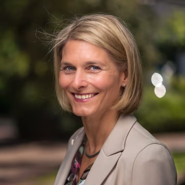 Schulleiterin Christine Bauer