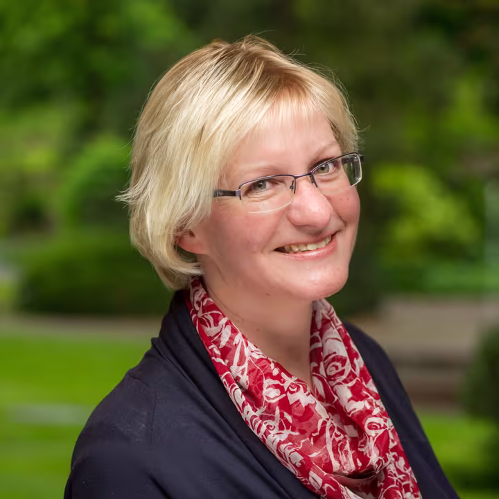 Schulsekretärin Uta Kreidler