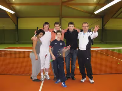Tennis-Team gewinnt den Lehmann-Cup